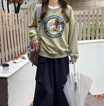 画像をギャラリービューアに読み込む, 【50%オフ】チーズケーキを買いに行く日のグラフィックスウェット_N1531