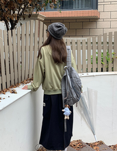 画像をギャラリービューアに読み込む, 【50%オフ】チーズケーキを買いに行く日のグラフィックスウェット_N1531