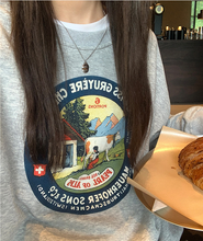 画像をギャラリービューアに読み込む, 【50%オフ】チーズケーキを買いに行く日のグラフィックスウェット_N1531