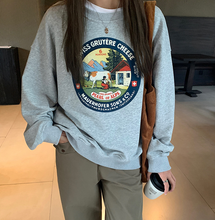 画像をギャラリービューアに読み込む, 【50%オフ】チーズケーキを買いに行く日のグラフィックスウェット_N1531