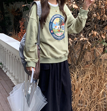画像をギャラリービューアに読み込む, 【50%オフ】チーズケーキを買いに行く日のグラフィックスウェット_N1531