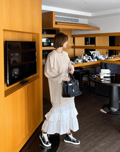 画像をギャラリービューアに読み込む, パスタランチを食べる日の裾ティアードスウェットワンピース_N1613