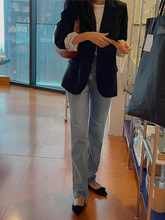 画像をギャラリービューアに読み込む, 休日に図書館へ行く女の子のテーラードオーバージャケット_N2113