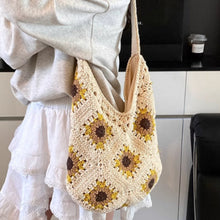 画像をギャラリービューアに読み込む, ひまわりのような編み目が揺れるマルシェのショルダーバッグ_K0040