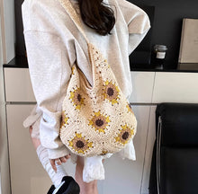 画像をギャラリービューアに読み込む, ひまわりのような編み目が揺れるマルシェのショルダーバッグ_K0040
