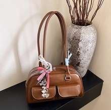 画像をギャラリービューアに読み込む, チャームが揺れるたび秘密がこぼれそうなショルダーバッグ_K0041