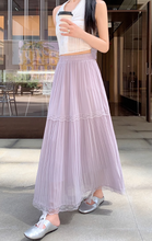 画像をギャラリービューアに読み込む, 花屋の前で買うか迷ったブーケと同じ色をした午後のプリーツスカート_K0062