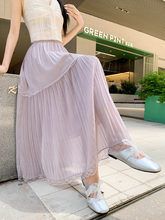 画像をギャラリービューアに読み込む, 花屋の前で買うか迷ったブーケと同じ色をした午後のプリーツスカート_K0062