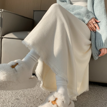 画像をギャラリービューアに読み込む, ニットの温度で優しく包まれる、アトリエ通いのスカート_K0134