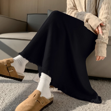 画像をギャラリービューアに読み込む, ニットの温度で優しく包まれる、アトリエ通いのスカート_K0134
