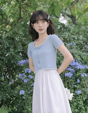 画像をギャラリービューアに読み込む, 麦わら帽子と笑顔の記憶、ひと夏のきらめきを纏うフリルトップス_K0157