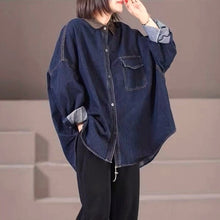 画像をギャラリービューアに読み込む, ショートカットが似合う女の子のオーバーサイズデニムシャツ_N1789