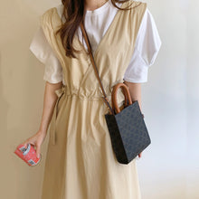 画像をギャラリービューアに読み込む, 雑貨屋さん巡りが好きな女の子のウエストギャザーVネックジャンパースカート_N3496