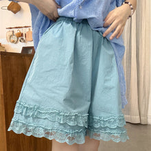 画像をギャラリービューアに読み込む, 風鈴の音が遠くで鳴る日、やさしい重ね着で迎える朝ごはん時間_K0107