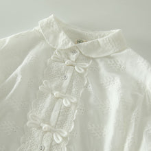 画像をギャラリービューアに読み込む, シュガーたっぷりのドーナツを買ったレース刺繍ブラウス_N2911