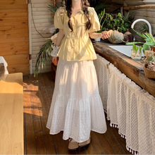 画像をギャラリービューアに読み込む, 森のアトリエで紅茶を淹れる午後のブラウス_K0016