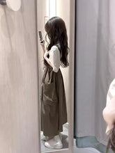 画像をギャラリービューアに読み込む, 森の古道でドライフラワーを拾った日、誰にも見せなかったジャンパースカート_K0082