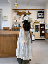 画像をギャラリービューアに読み込む, アンティークのランプが照らす、秘密のレシピノートと私の休日ワンピースコーデ_K0121