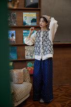 画像をギャラリービューアに読み込む, 【2点セット】隣町のフリーマーケットに行く日のジャガードベストセットブラウス_N2975