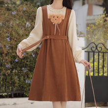 画像をギャラリービューアに読み込む, 秋色の花々に囲まれてお茶を楽しむアンティークカフェの少女ワンピース_K0181