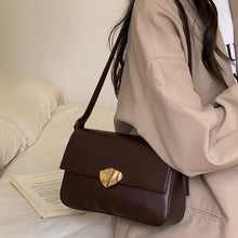 画像をギャラリービューアに読み込む, お気に入りのカフェラテと一緒に持ち歩くショルダーバッグ_N3542