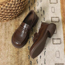 画像をギャラリービューアに読み込む, 古書店に立ち寄る午後を彩るノスタルジックローファー_K0182