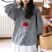 画像をギャラリービューアに読み込む, 行きつけの喫茶店で紅茶を飲む日のフリルブラウス_N3472