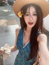 画像をギャラリービューアに読み込む, レースの胸元に秘密を隠して歩く夜風の中のドレスワンピース_K0066