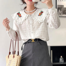 画像をギャラリービューアに読み込む, 喫茶店のホットケーキが好きなあの子の刺繍セーラーカラーブラウス_N3505