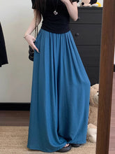 画像をギャラリービューアに読み込む, 静かな雨音を聞きながら洗濯物をたたむ日のワイドパンツ_K0079