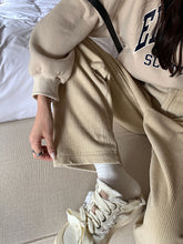 画像をギャラリービューアに読み込む, インテリアを見に行く日のコーデュロイカラーパンツ_N1726