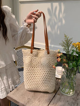 画像をギャラリービューアに読み込む, ひと夏のバカンスに持って行きたい手編みの風合いバッグ_K0074