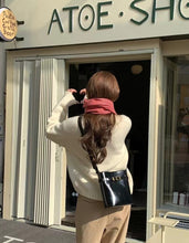 画像をギャラリービューアに読み込む, おばあちゃんが大事にしていたポイントベルトバケツショルダーバッグ_N2746