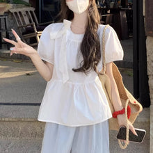 画像をギャラリービューアに読み込む, 南国の花に似合う風に揺れるレースリボンブラウス_K0053