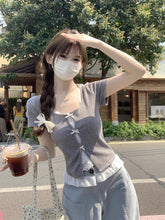 画像をギャラリービューアに読み込む, 駅のホームでバイバイしたあとの胸の高鳴りが続いていたリボントップス_K0025