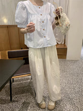 画像をギャラリービューアに読み込む, カフェの窓辺でレモンパイを食べながら恋の続きを考えていた日のブラウス_K0024