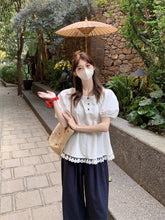 画像をギャラリービューアに読み込む, 野ばらの咲くカフェテラスで秘密を話した日のブラウス_K0035