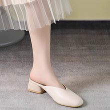 画像をギャラリービューアに読み込む, 美術館を巡る休日に合わせたいシンプルモードミュール_K0175