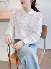 画像をギャラリービューアに読み込む, シュガーたっぷりのドーナツを買ったレース刺繍ブラウス_N2911