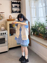 画像をギャラリービューアに読み込む, 風鈴の音が遠くで鳴る日、やさしい重ね着で迎える朝ごはん時間_K0107