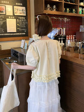画像をギャラリービューアに読み込む, 映画みたいな恋を夢見た、図書館帰りのトップス_K0101