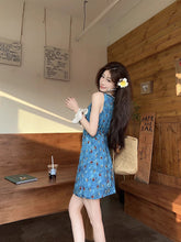 画像をギャラリービューアに読み込む, レースの胸元に秘密を隠して歩く夜風の中のドレスワンピース_K0066