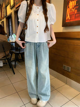 画像をギャラリービューアに読み込む, カフェの窓辺でレモンパイを食べながら恋の続きを考えていた日のブラウス_K0024