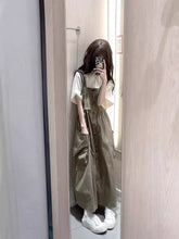 画像をギャラリービューアに読み込む, 森の古道でドライフラワーを拾った日、誰にも見せなかったジャンパースカート_K0082