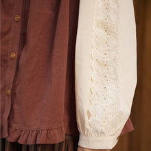 画像をギャラリービューアに読み込む, アンティークの書棚に囲まれて過ごすクラシックコーデセット_K0173