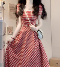 画像をギャラリービューアに読み込む, 絵本の中のヒロインに憧れて、そっと袖を通したギンガムチェックワンピ_K0081