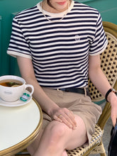 画像をギャラリービューアに読み込む, パリのカフェでブランチした日のワッフルボーダーTシャツ_N2121