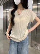 画像をギャラリービューアに読み込む, ひとりで観た映画のあとに着たくなったシンプルニット_K0070