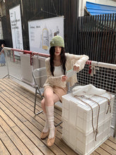 画像をギャラリービューアに読み込む, 咲き始めた朝の花園を歩くようなフローラルクロシェカーディガン_K0068