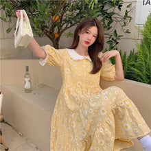 画像をギャラリービューアに読み込む, ひまわり畑で君が撮ったフィルムの中の私と花柄ロングワンピ_K0114